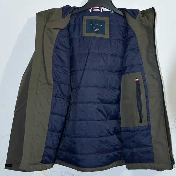 GREEN Tommy Hilfiger Men’s Performance Hooded Jacket - Picture 10 of 10